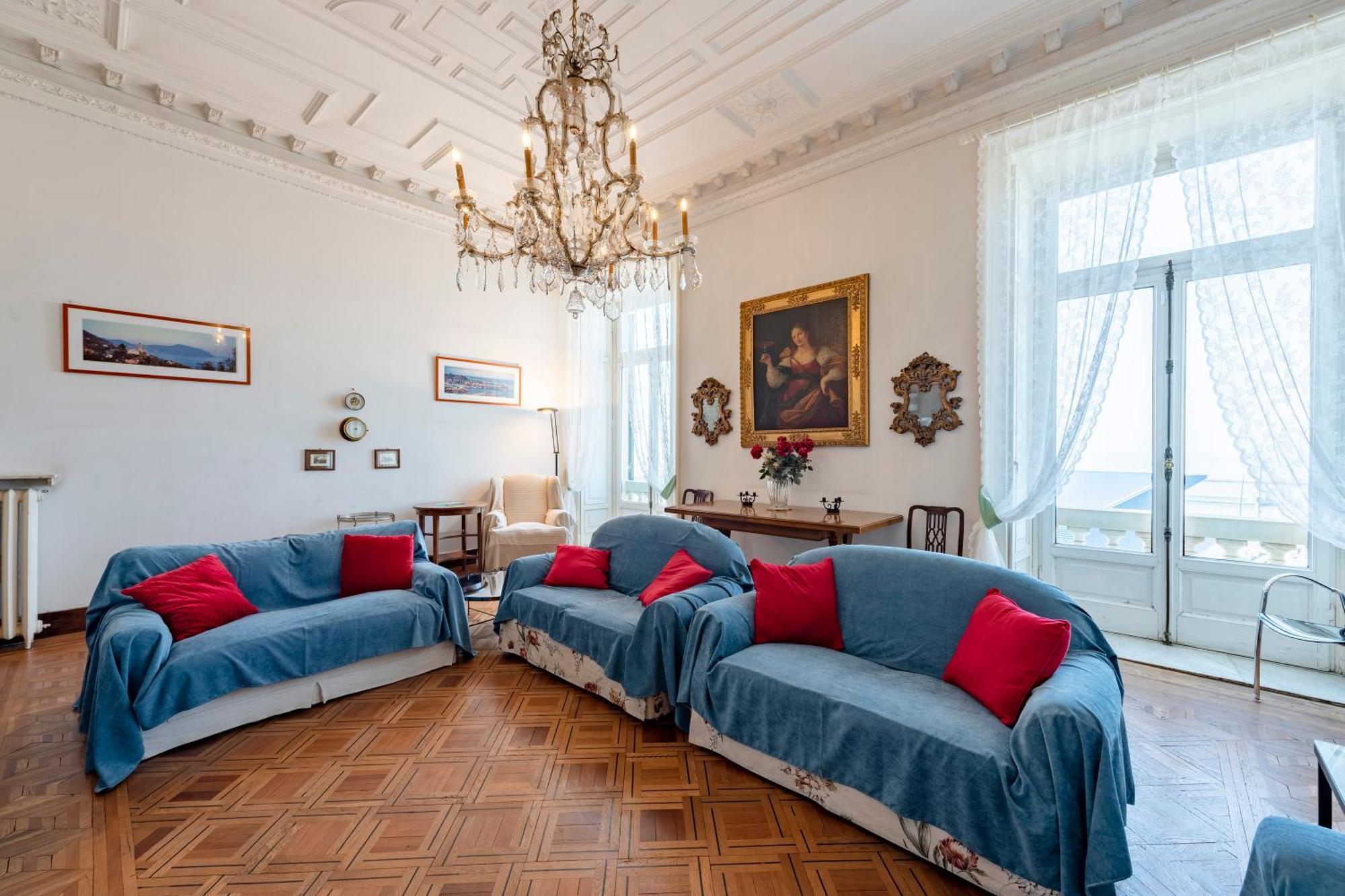 Sea View House Next To Waterfront - Happy Appartamento *