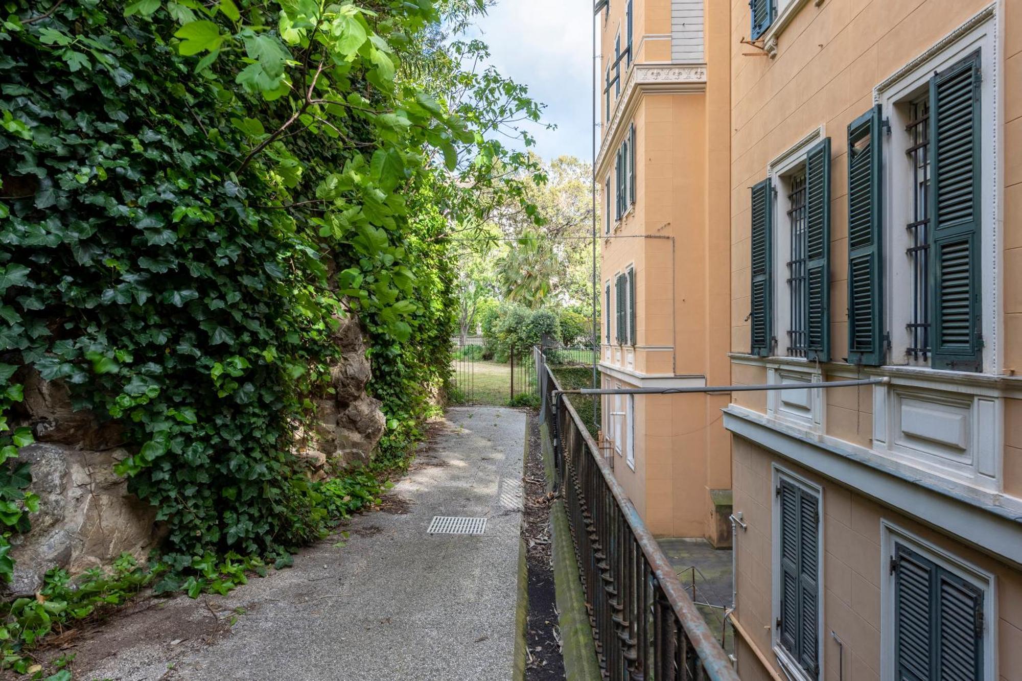 Sea View House Next To Waterfront - Happy Appartamento